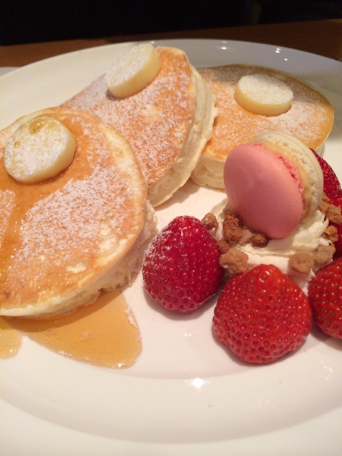 ニューオータニ特製パンケーキは感動モノ パティスリーsatsuki 麹町 フードアナリスト愛の東京グルメ食べ歩きブログ